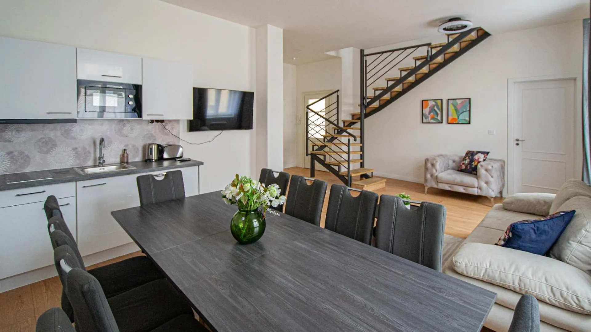 Charles Square Central Apartments By Ruterra Prague Czech Republic