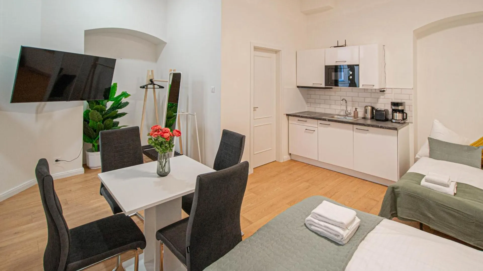 Charles Square Central Apartments By Ruterra Prague Czech Republic