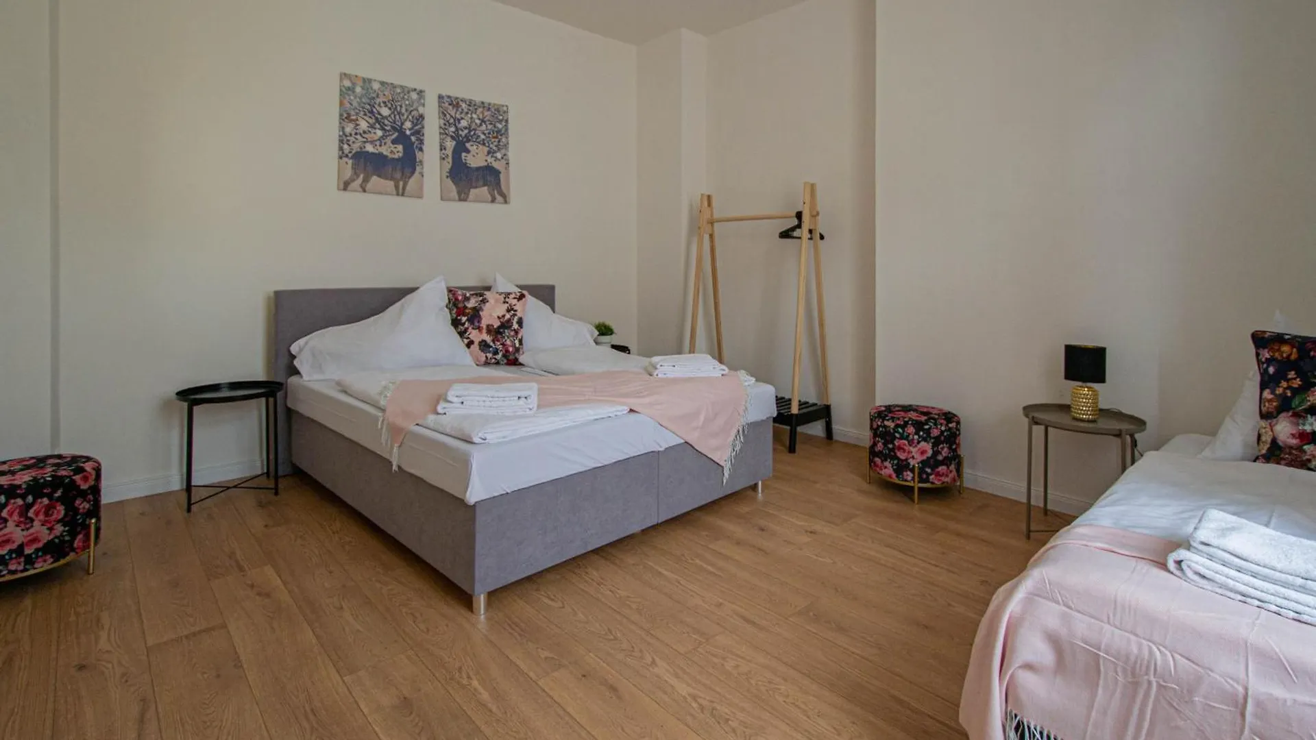 Charles Square Central Apartments By Ruterra Prague