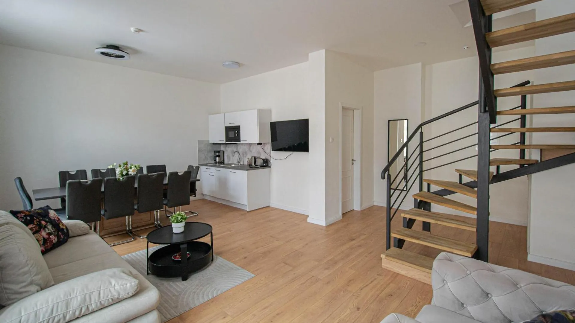 Charles Square Central Apartments By Ruterra Prague