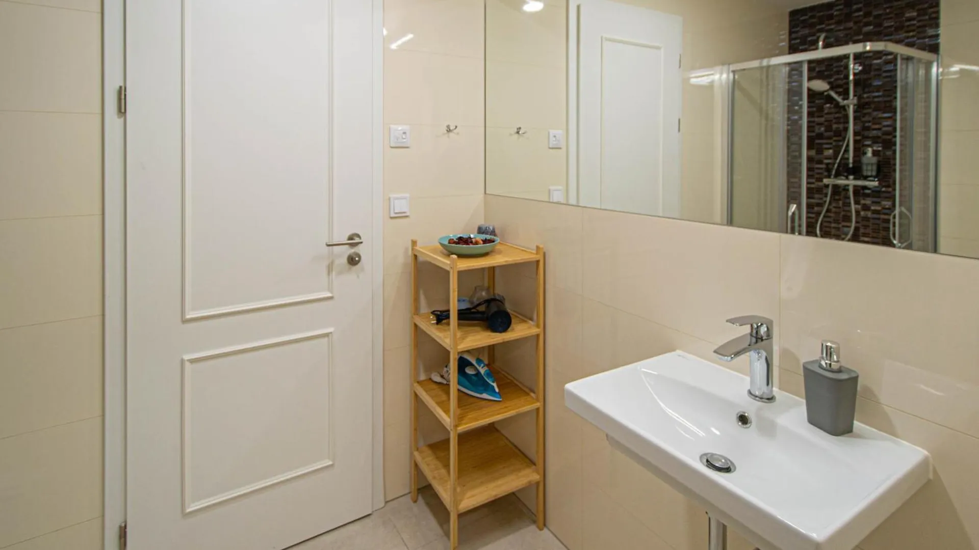 Charles Square Central Apartments By Ruterra Prague