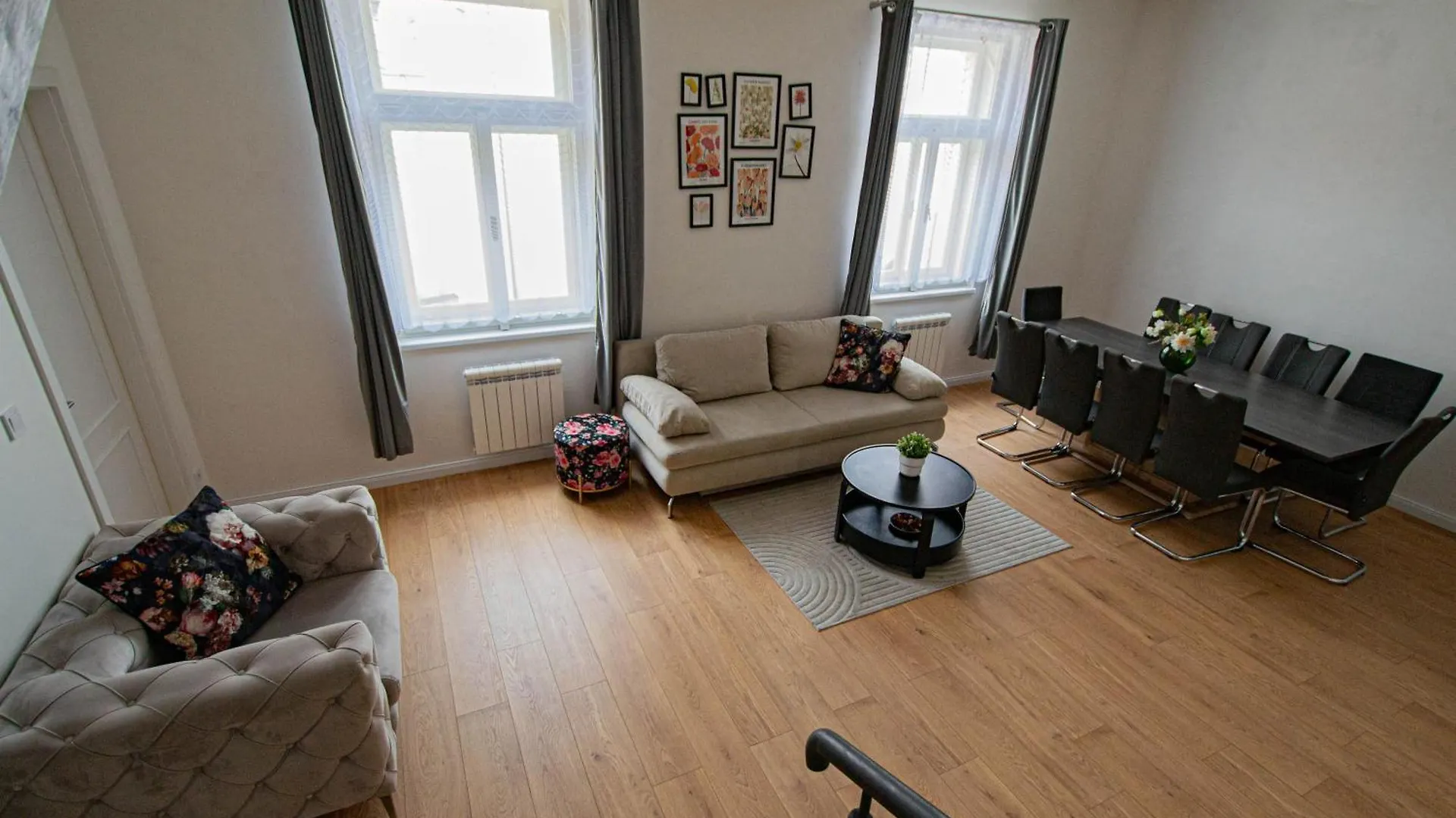 Charles Square Central Apartments By Ruterra Prague 0*,