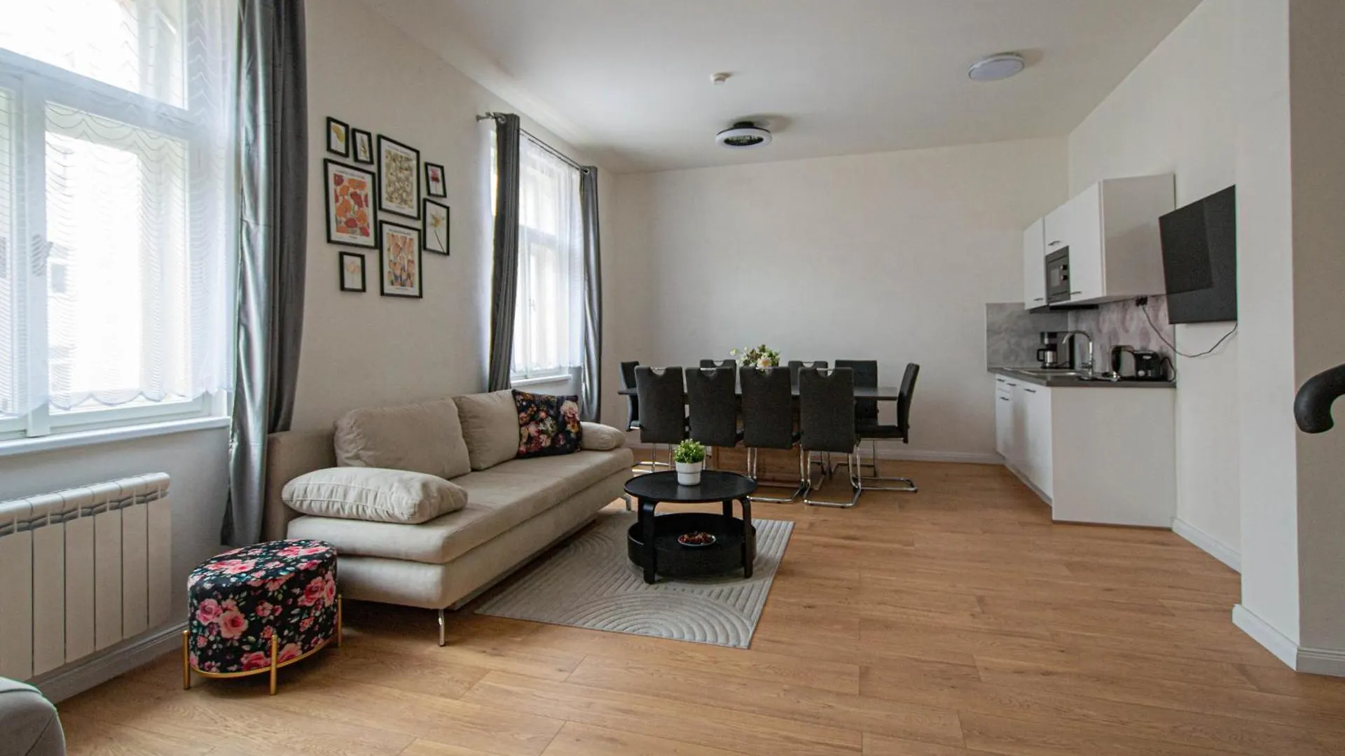 Charles Square Central Apartments By Ruterra Prague